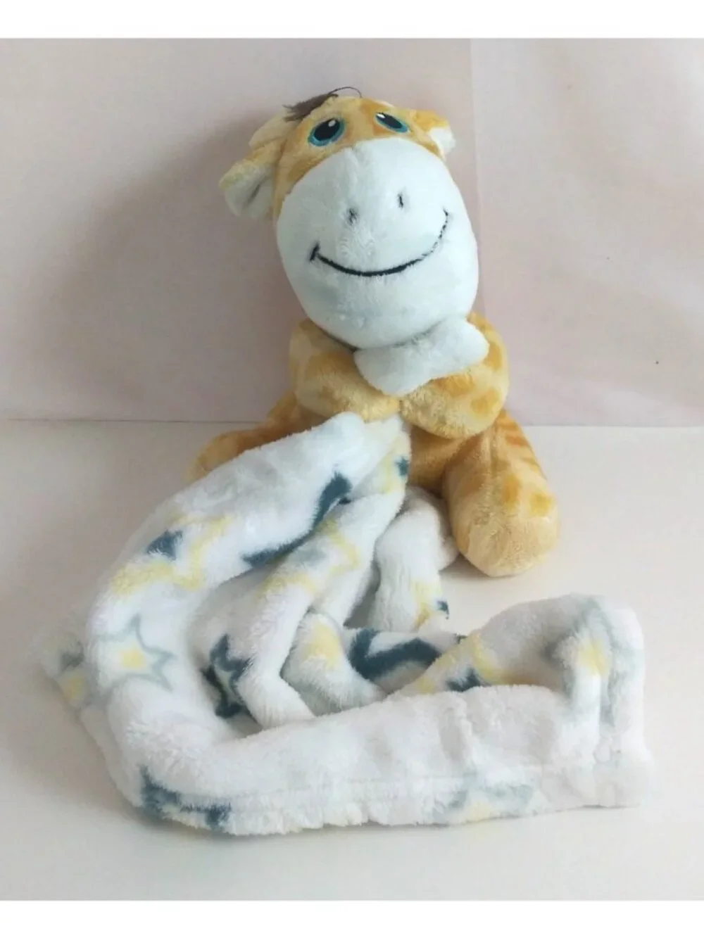 Little Beginnings Giraffe Lovey Snuggy Security Blanket 8